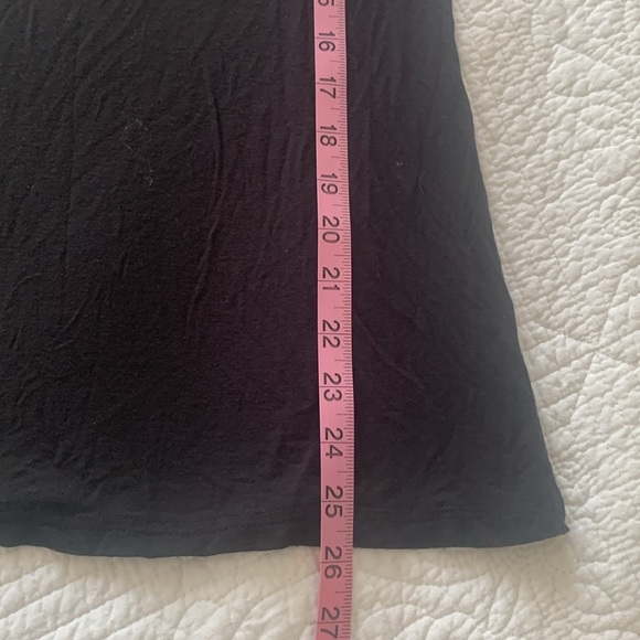 🖤 Tee - Picture 5 of 5